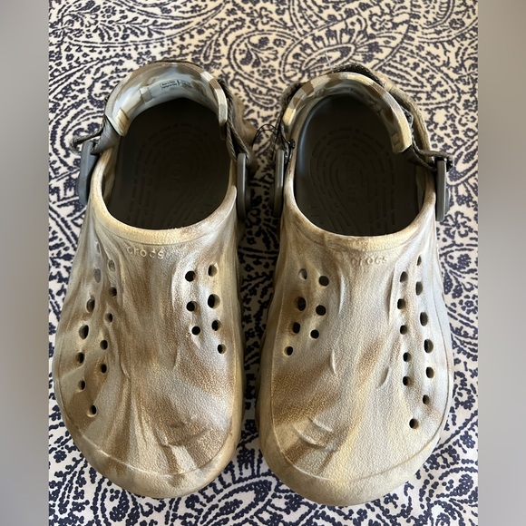 CROCS Echo Marbled Camo Kids Size J 2 - Picture 1 of 8